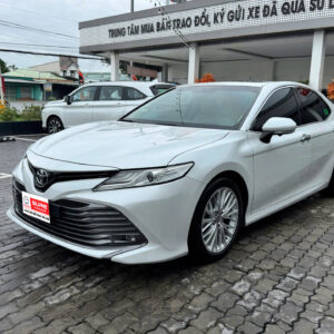 toyota-camry-2-5q-2020